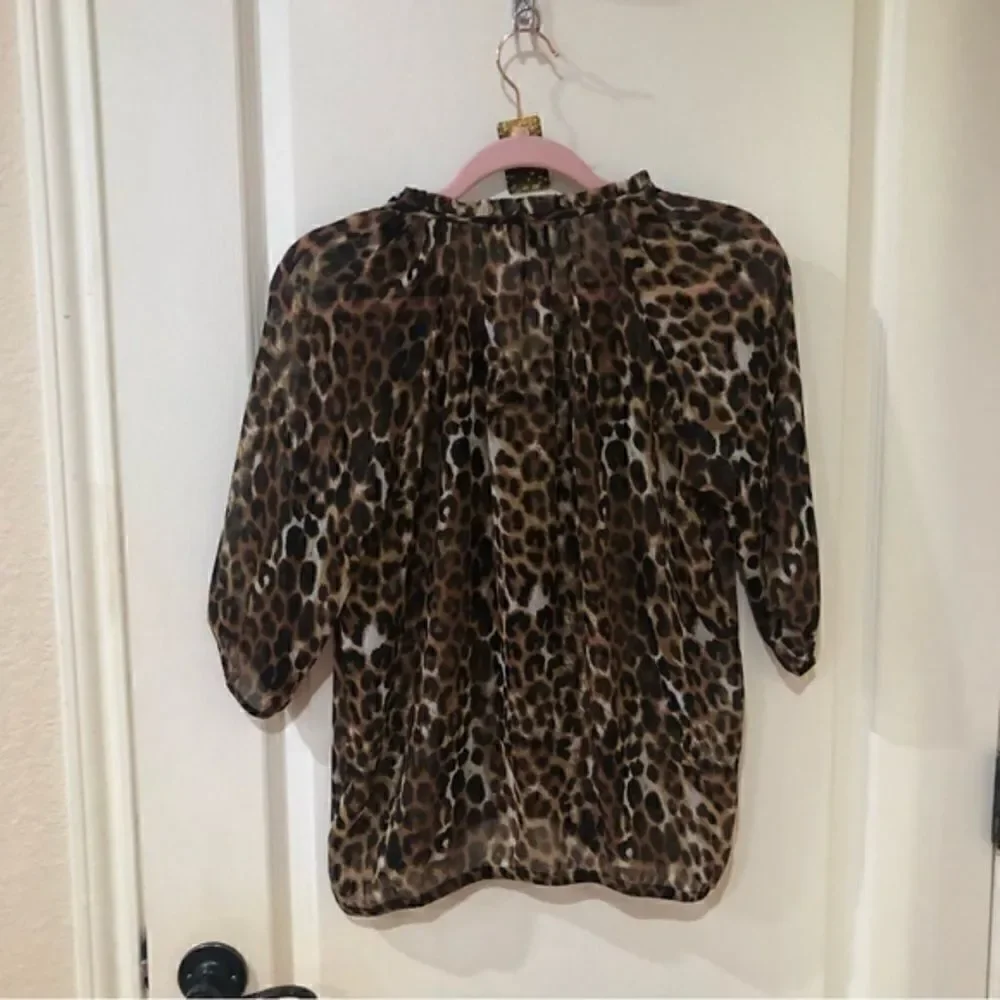 Express Leopard print‎ blouse - Picture 4 of 4